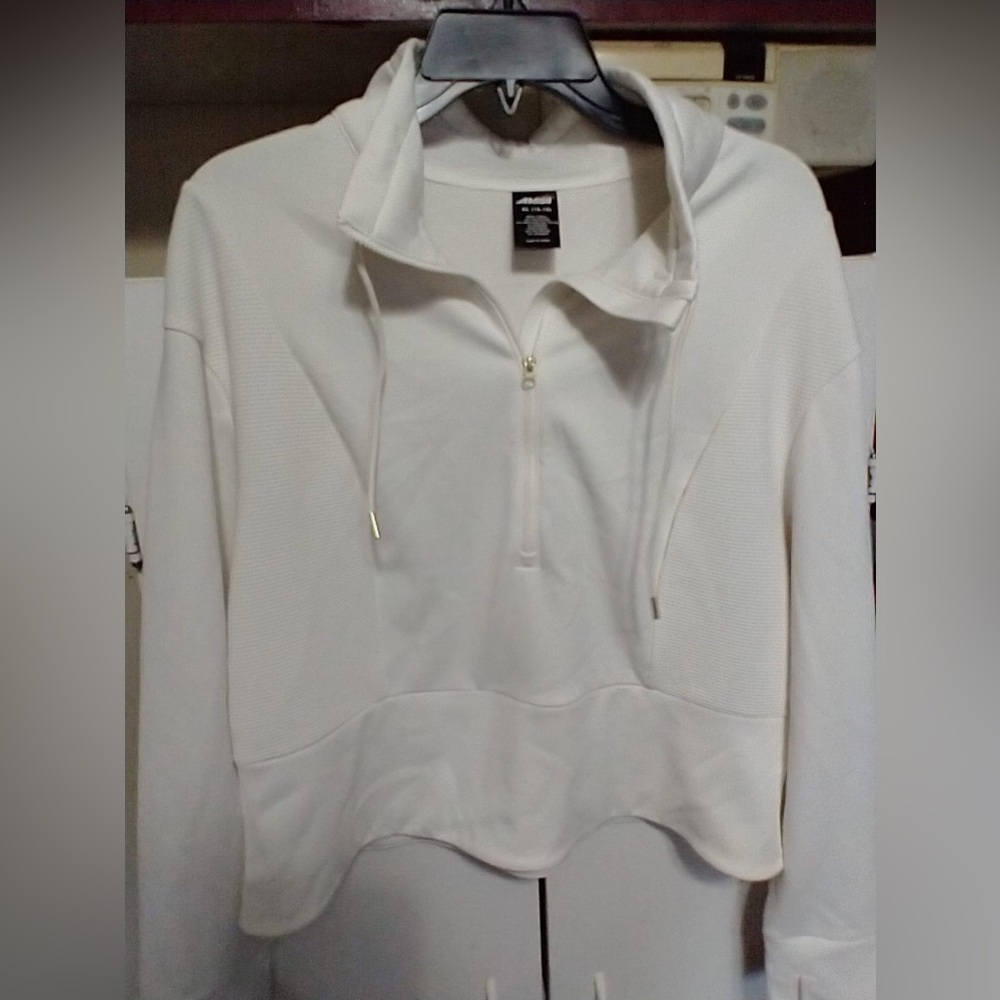 white avia quarter zip, size XL